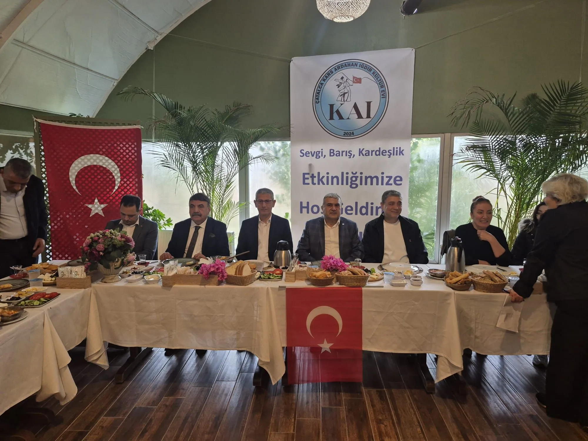 Çatalca Kars Ardahan Iğdır Kültür Evi’nde Dayanışma Kahvaltısı(11.10.2025)